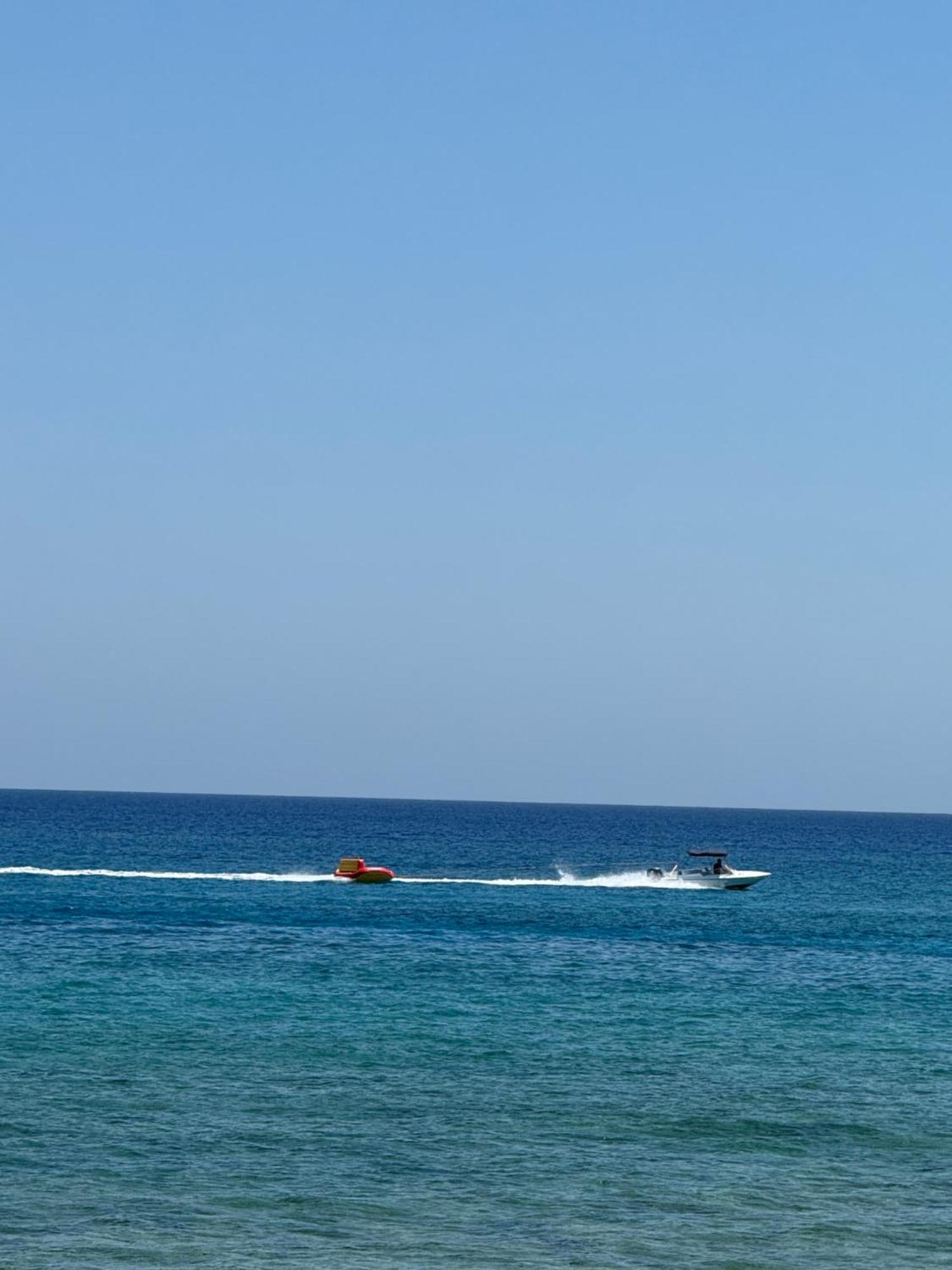 Villa Naxos Protaras Exteriör bild